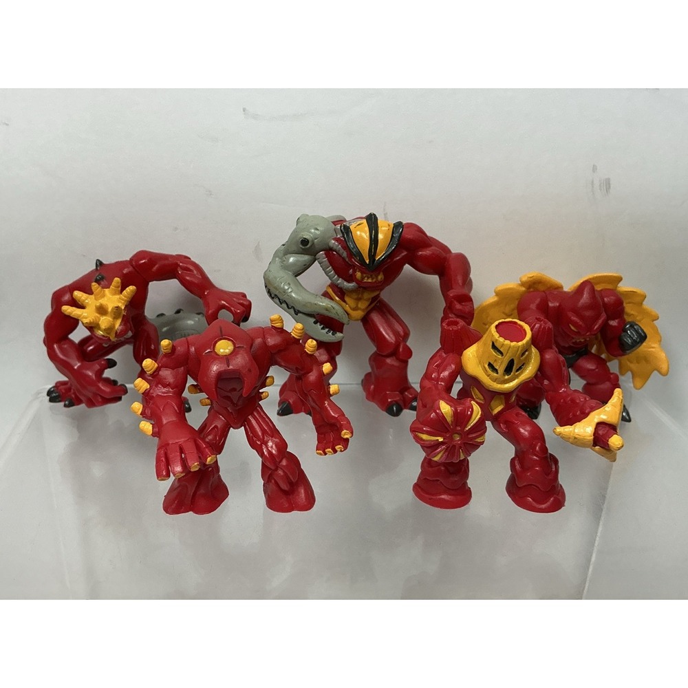 Gormiti - Lava People Of The Volcano  Lot of 5 - 2" Action Mini Figures 2005